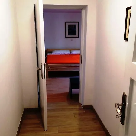 Homestay Molo Beach
